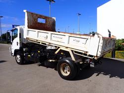 2018 ISUZU FRR 500 WHITE