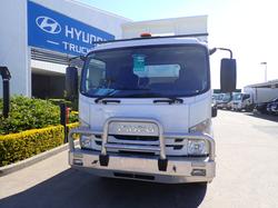 2018 ISUZU FRR 500 WHITE