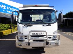 2018 ISUZU FRR 500 WHITE