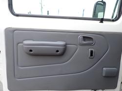2014 HINO DUTRO 300 WHITE