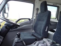 2014 HINO DUTRO 300 WHITE