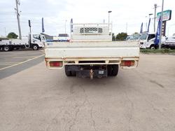 2014 HINO DUTRO 300 WHITE