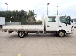 2014 HINO DUTRO 300 WHITE