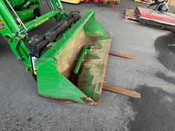 2019 John Deere 3045R