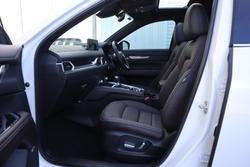 2025 Mazda
CX-5 G25 Akera