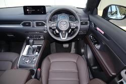 2025 Mazda
CX-5 G25 Akera