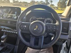2025 Mitsubishi Triton GLX MV MY25 4X4 Dual Range White