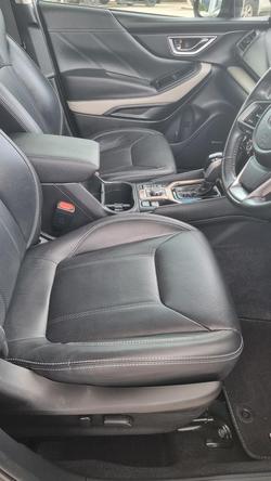 2021 Subaru
Forester 2.5i-S