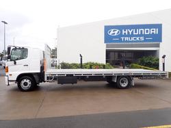 2017 HINO FE 1426