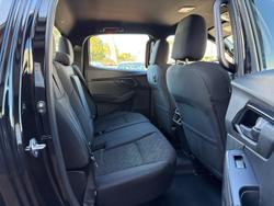 2025 Isuzu D-MAX X-RIDER