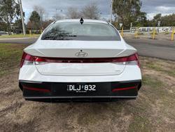 2025 Hyundai
i30 Hybrid