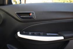 2023 Suzuki Swift GL AZ Series II Premium Silver