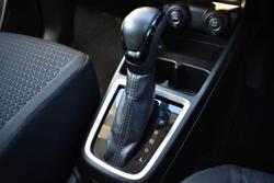 2023 Suzuki Swift GL AZ Series II Burning Red