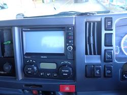 2015 ISUZU NQR 450 WHITE