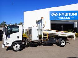 2015 ISUZU NQR 450 WHITE