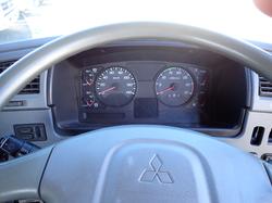 2017 MITSUBISHI FIGHTER 2427