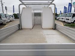 2018 ISUZU NLR 45-150