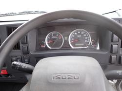 2018 ISUZU NLR 45-150