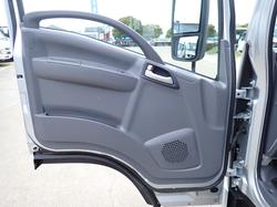 2018 ISUZU NLR 45-150