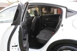 2021 Honda HR-V VTi-LX MY21 Platinum White