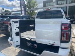 2025 GWM Cannon Alpha Ultra PHEV