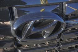 2025 Hyundai
Palisade Calligraphy Black Ink
