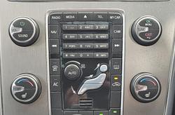 2012 Volvo XC60 D4 Teknik MY13 Ice White