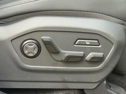 2025 Hyundai
Santa Fe Hybrid Calligraphy