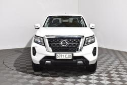 2021 Nissan
Navara ST