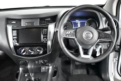 2021 Nissan
Navara ST