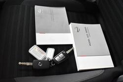 2021 Nissan
Navara ST