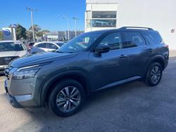 2024 Nissan
Pathfinder Ti