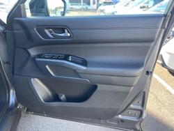 2024 Nissan
Pathfinder Ti