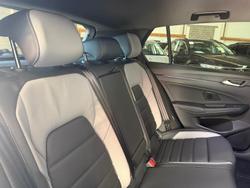 2025 Volkswagen Golf 110TSI R-Line