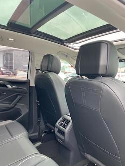 2025 Volkswagen Golf 110TSI R-Line