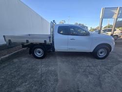 2017 Nissan Navara RX D23 Series 2 4x2 Polar White