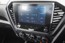 2025 Isuzu D-MAX SX High Ride MY24 4x2 Mineral White