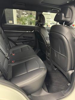 2024 KGM SsangYong Torres Ultimate J116 MY25 AWD Grand White