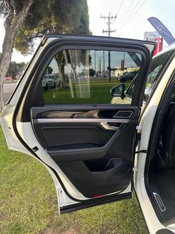 2020 Volkswagen
Touareg 190TDI Premium