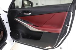 2014 Lexus IS 300h F Sport AVE30R White Pearl