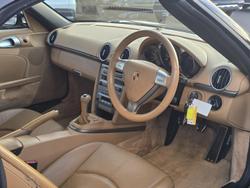2006 Porsche
Boxster