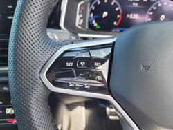 2025 Volkswagen T-Roc 140TSI R-Line