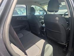 2025 Kia Sportage HEV SX