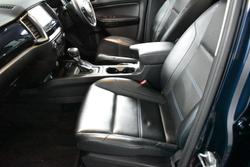 2022 Ford
Everest Sport