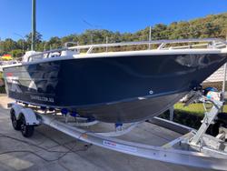 2025 QUINTREX 610 Territory Legend