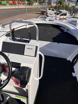 2025 QUINTREX 610 Territory Legend