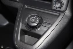 2023 Peugeot Expert Pro K0 Platinum Grey