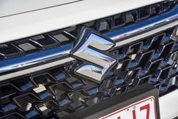 2023 Suzuki S-Cross GL+ JYB 4X4 On Demand Pearl White