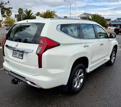 2025 Mitsubishi Pajero Sport GLX