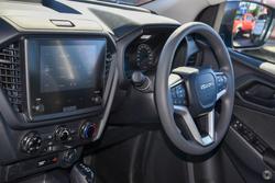 2025 Isuzu D-MAX SX MY24 4X4 Dual Range Neptune Blue